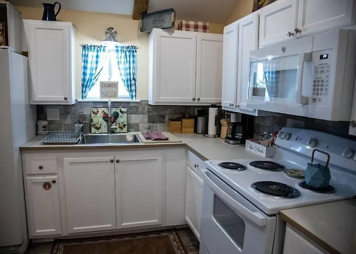 Stockyards! Less Than 4 Minutes-sleeps 8-lee House